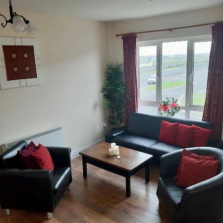 Kilkee Bay Apartments Esterno foto
